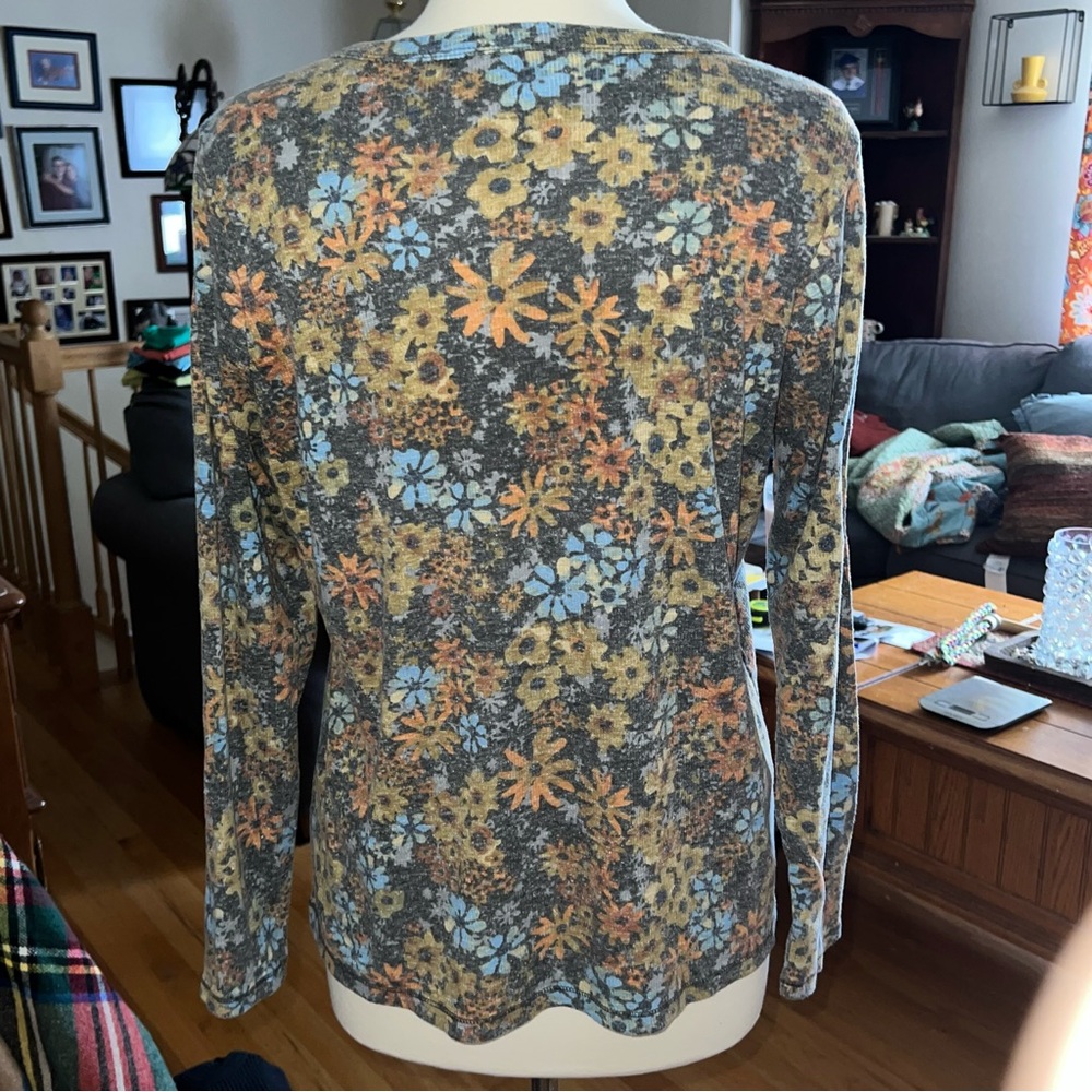 Sonoma Size XL Snap Long Sleeve Floral Crewneck Ribbed Henley - Picture 2 of 3